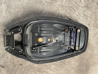 Σελα KYMCO XCITING 250-300-thumb-3