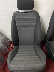ΕΜΠΡΟΣ ΚΑΘΙΣΜΑΤΑ YARIS 2017-thumb-2