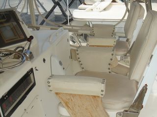 Bertram 1991 50'-thumb-4