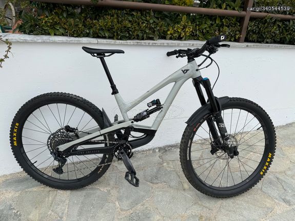 yt industries shred