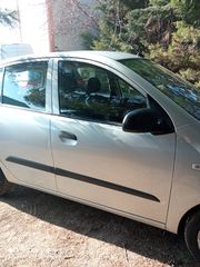 Hyundai i 10 '11