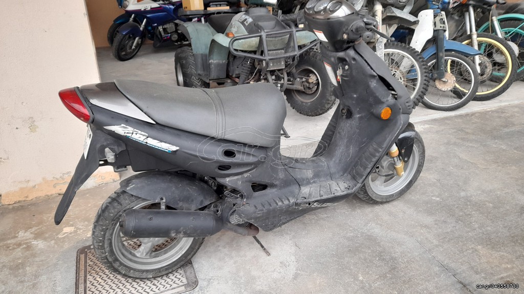 Suzuki Katana 50