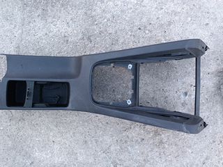 Κονσόλες Volkswagen Golf 07-thumb-2