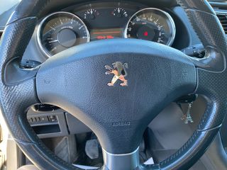 Peugeot 3008 2009-thumb-80