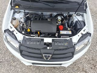 Dacia Sandero 2016-thumb-10