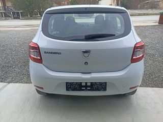 Dacia Sandero 2016-thumb-4