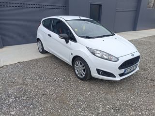 Ford Fiesta 2017-thumb-6