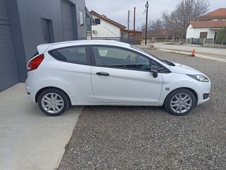 Ford Fiesta 2017-thumb-7