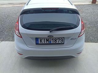 Ford Fiesta 2017-thumb-4