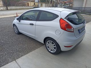Ford Fiesta 2017-thumb-3