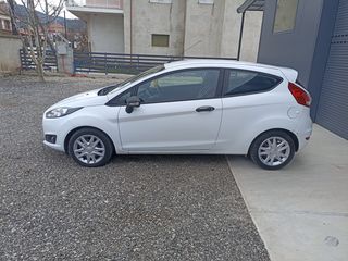 Ford Fiesta 2017-thumb-2