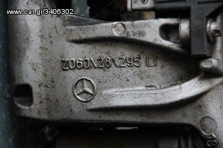 MERCEDES BENZ 211 E200-220-270-500 -2008-thumb-3
