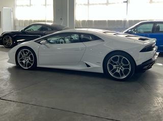 Lamborghini Huracan 2016 LP 610-4-thumb-5
