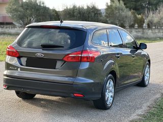 Ford Focus 2015-thumb-4