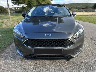 Ford Focus 2015-thumb-6