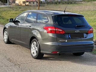 Ford Focus 2015-thumb-2