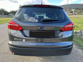 Ford Focus 2015-thumb-10