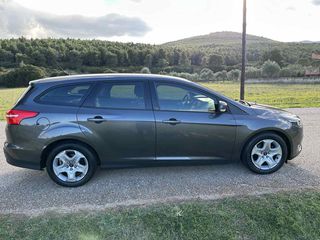 Ford Focus 2015-thumb-12