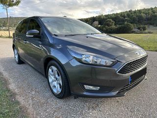 Ford Focus 2015-thumb-13