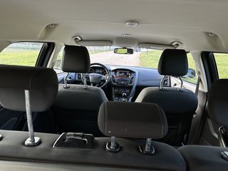 Ford Focus 2015-thumb-36