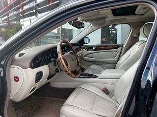 Jaguar XJ8 2005-thumb-7