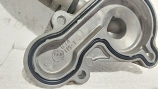 Καπάκι αντλίας νερού  από YAMAHA XMAX300 2017-24 TRICITY300 2021-24 (B74-E2422-00)-thumb-2