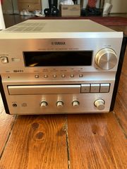 Yamaha CRX E300 CD Player/Radio με 2 ηχεία