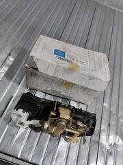 ΚΛΕΙΔΑΡΙΑ ΠΟΡΤ ΠΑΓΚΑΖ  MERCEDES VITO 638 ΓΝΗΣΙΑ !!!!!!-thumb-1