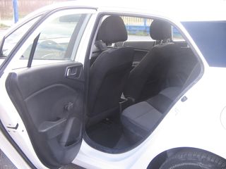 Hyundai i 20 2016 1,2-thumb-6