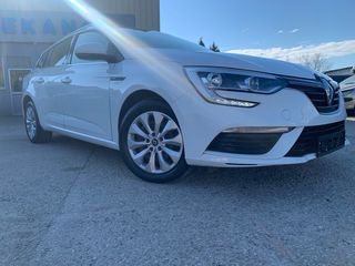 Renault Megane 2019-thumb-2