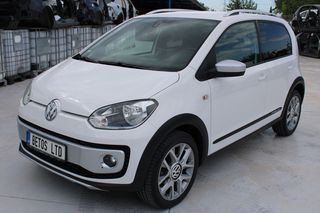 Volkswagen Up '15 Cross