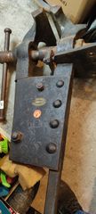 Μορσα Μεγγενη παγκου σιδηρουργου γυφτικη  80 κιλα, Peddingshaus