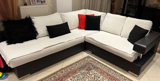 Γωνιακό σαλόνι και καναπές 