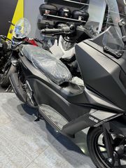 Kymco Sky Town 125 2026 CBS E5 +*ΔΩΡΑ ΠΡΟΣΦΟΡΑΣ*-thumb-2