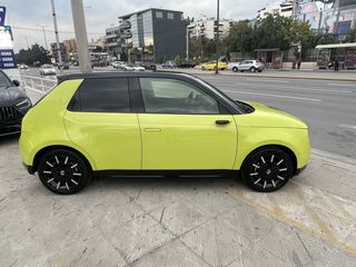 Honda e 2023-thumb-3