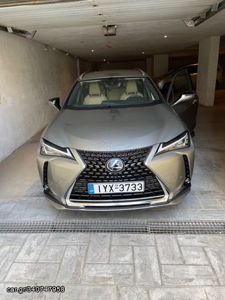 Lexus UX '20 250h AWD