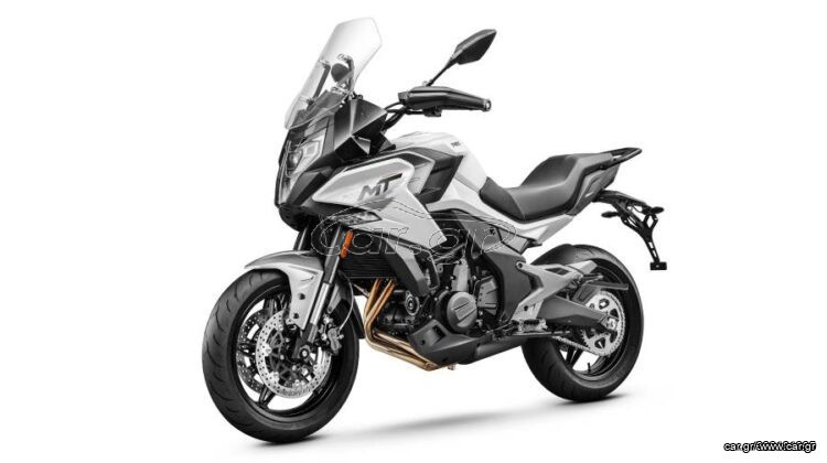 CFmoto 700 MT 2025