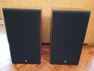 Yamaha NS 645-thumb-2