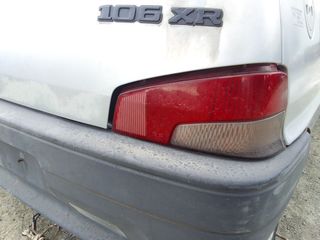 Peugeot 106 XR-thumb-1