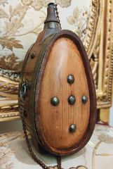 Παλαιό φλασκι - παγούρι, μπούκλα ξύλινο χειροποίητο, παραδοσιακό αντικείμενο, λαϊκή οικοτεχνία