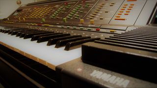 Αρμόνιο, Συνθεσάιζερ, Yamaha PSR 6300-thumb-4