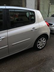 Renault Clio 2011 Collection-thumb-2