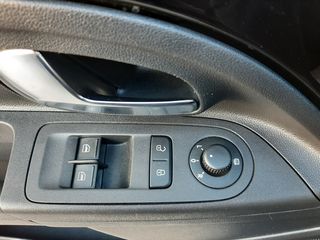 Volkswagen Up 2017 5Π-CRUISE-CAMERA-LANE ASSIST-LED-ΜΕΤΑΒ/ΣΗ-thumb-24