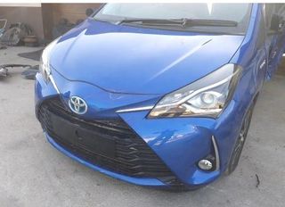 Toyota Yaris III FACELIFT 2019  MOYTΡΑ ΚΟΜΠΛΕ 