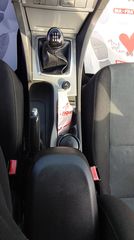 Ford Focus 2010-thumb-9