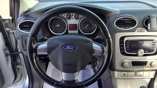 Ford Focus 2010-thumb-10
