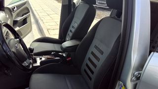 Ford Focus 2010-thumb-12