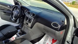 Ford Focus 2010-thumb-15