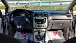 Ford Focus 2010-thumb-17