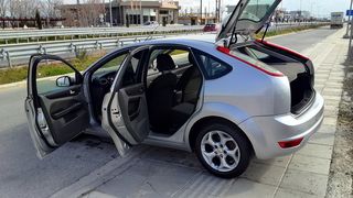 Ford Focus 2010-thumb-31